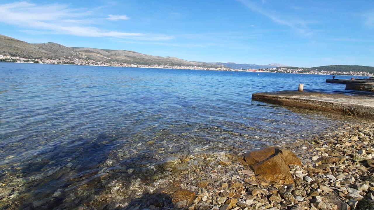 Seaview & Beachfront Jakov *