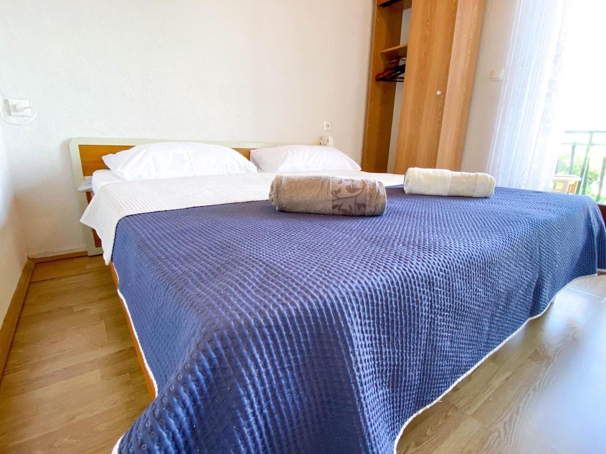 Apartment Seaview & Beachfront Jakov *