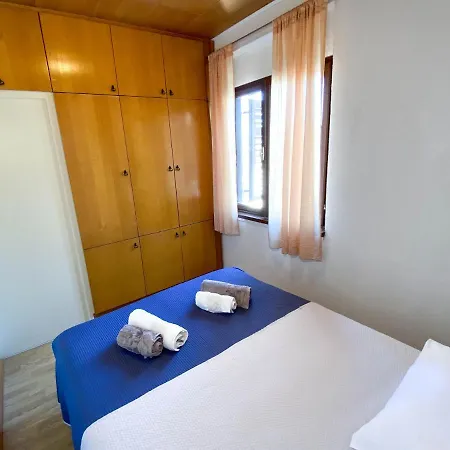 Seaview & Beachfront Apartments Jakov Donji Okrug  Exterior photo