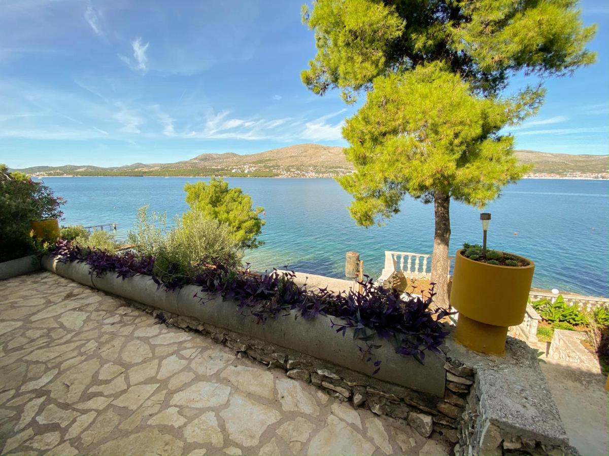Apartman Seaview & Beachfront Jakov